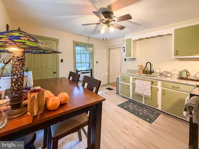 129 3RD, New Castle, DE 19720