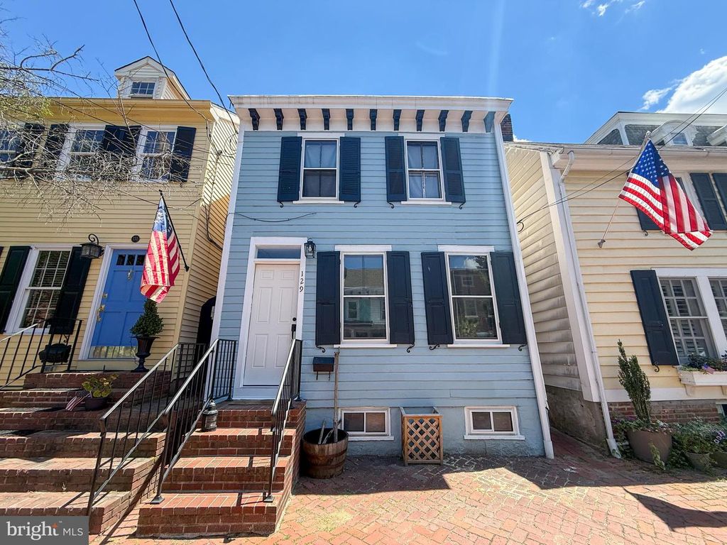 129 3RD, New Castle, DE 19720