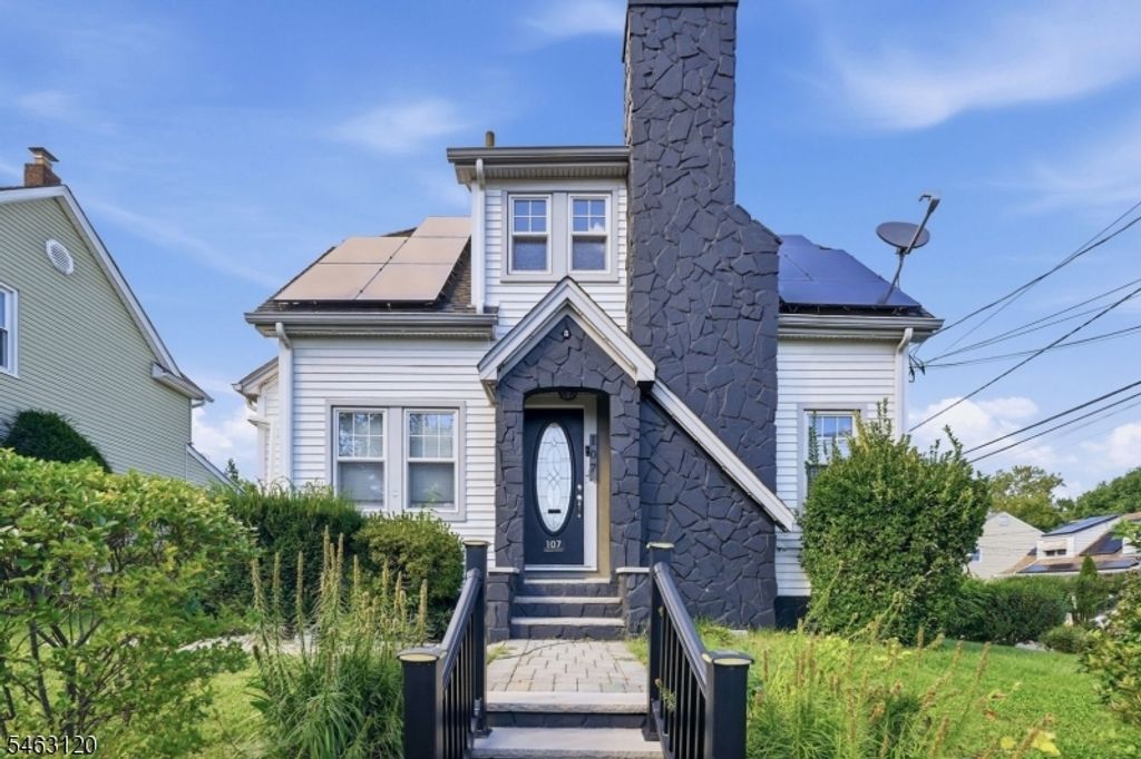 107 Palisade Ave, Bergenfield Boro, NJ 07621 — exterior