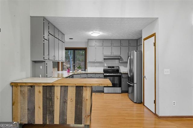 1775 Whispering Circle, Cumming, GA 30040