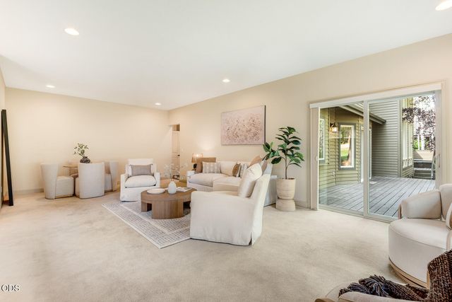 61524 Tam McArthur Loop, Bend, OR 97702