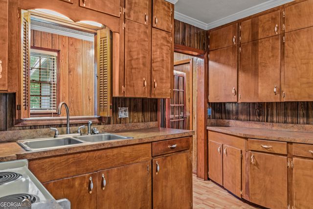 724 Hill Street, Madison, GA 30650