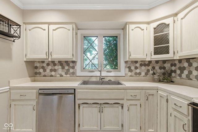 1710 Iron Liege Road, Indianapolis, IN 46217
