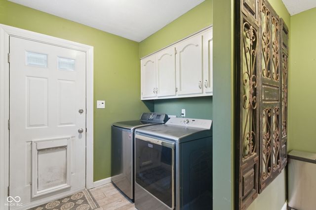 1710 Iron Liege Road, Indianapolis, IN 46217