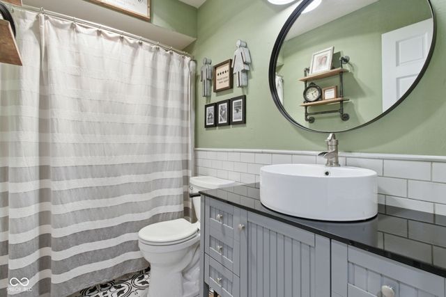 1710 Iron Liege Road, Indianapolis, IN 46217