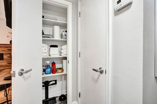 1125 NE 16th Place 209, Fort Lauderdale, FL 33305