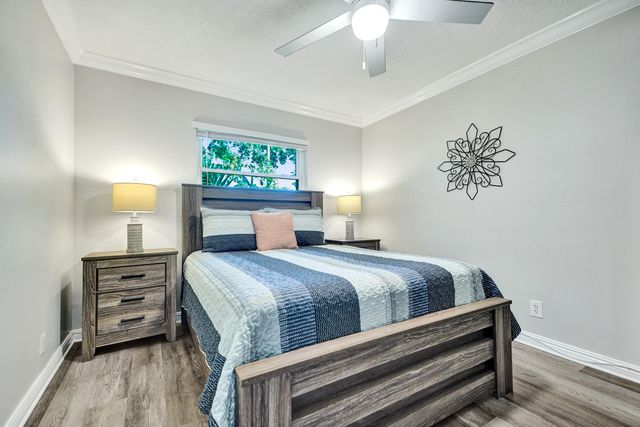 1125 NE 16th Place 209, Fort Lauderdale, FL 33305
