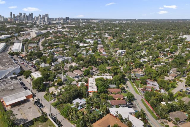 1125 NE 16th Place 209, Fort Lauderdale, FL 33305