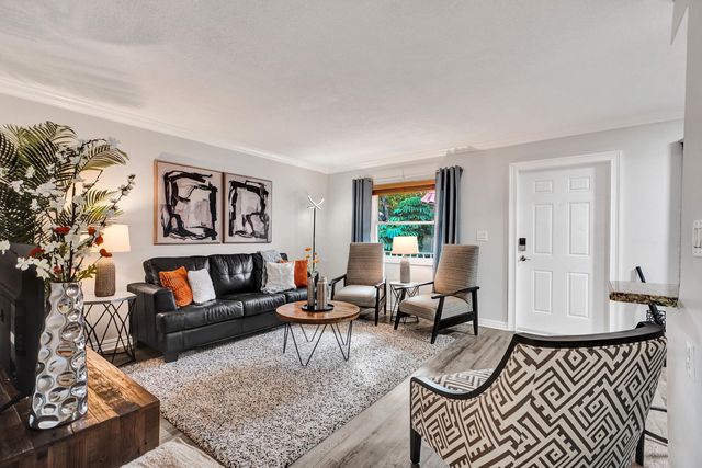 1125 NE 16th Place 209, Fort Lauderdale, FL 33305
