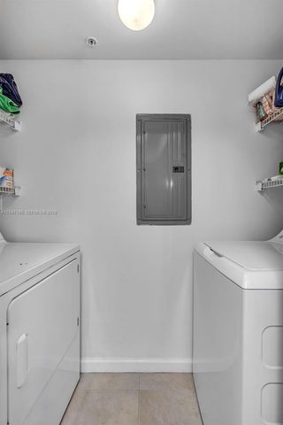 2000 N Bayshore Dr 909, Miami, FL 33137