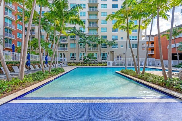 2000 N Bayshore Dr 909, Miami, FL 33137