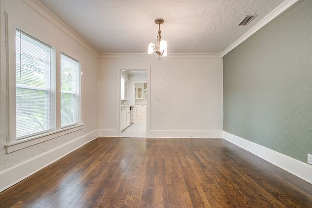 3241 Greene Avenue, Fort Worth, TX 76109