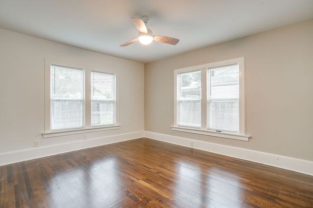 3241 Greene Avenue, Fort Worth, TX 76109