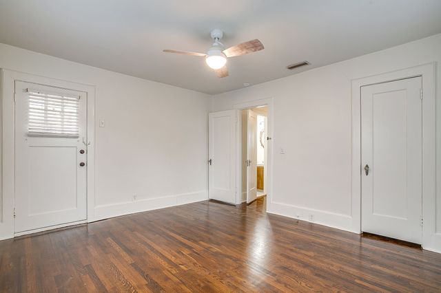 3241 Greene Avenue, Fort Worth, TX 76109