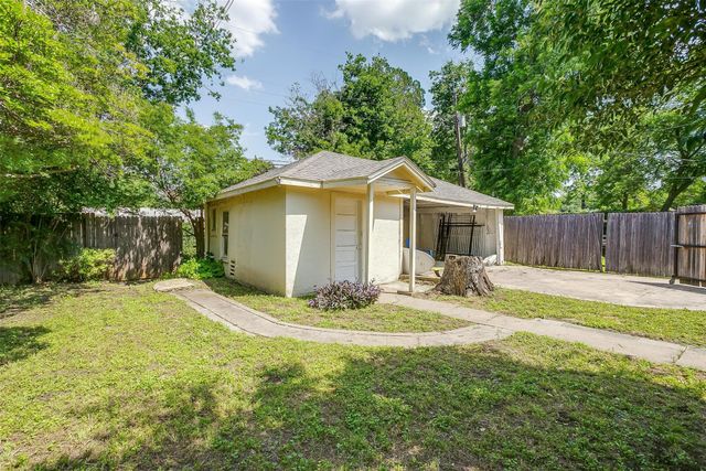 3241 Greene Avenue, Fort Worth, TX 76109