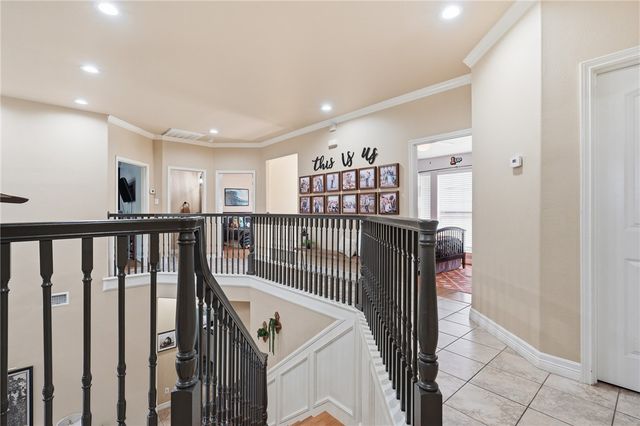 202 Augusta Dr, Portland, TX 78374