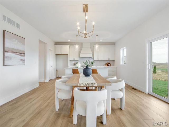 3118 Ashville Drive, Glen Carbon, IL 62034