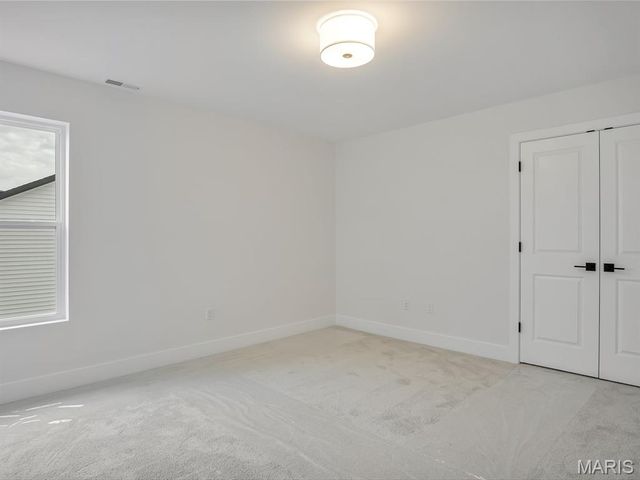 3118 Ashville Drive, Glen Carbon, IL 62034