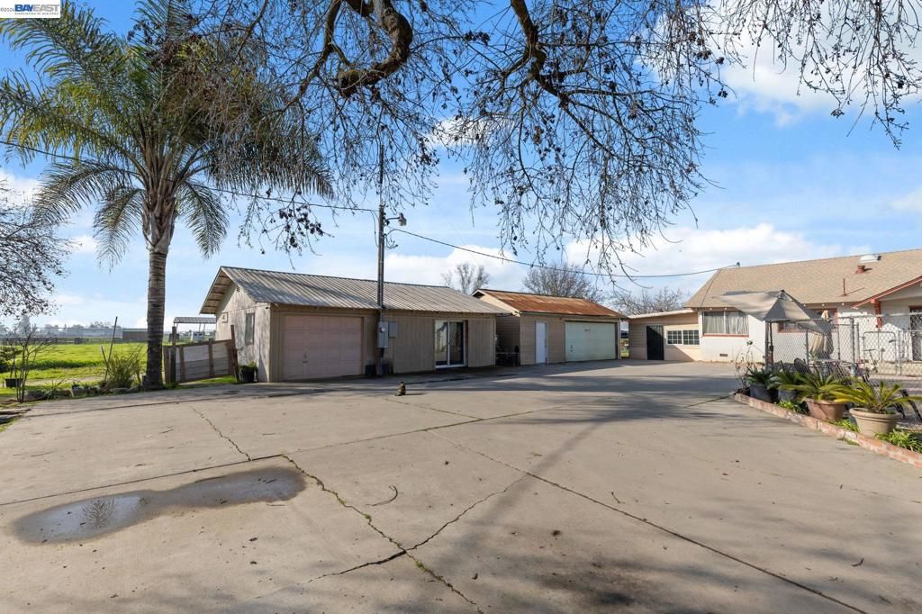 Image 26 of property listing at 3601 3601 W Simmons Rd, Turlock, CA 95380
