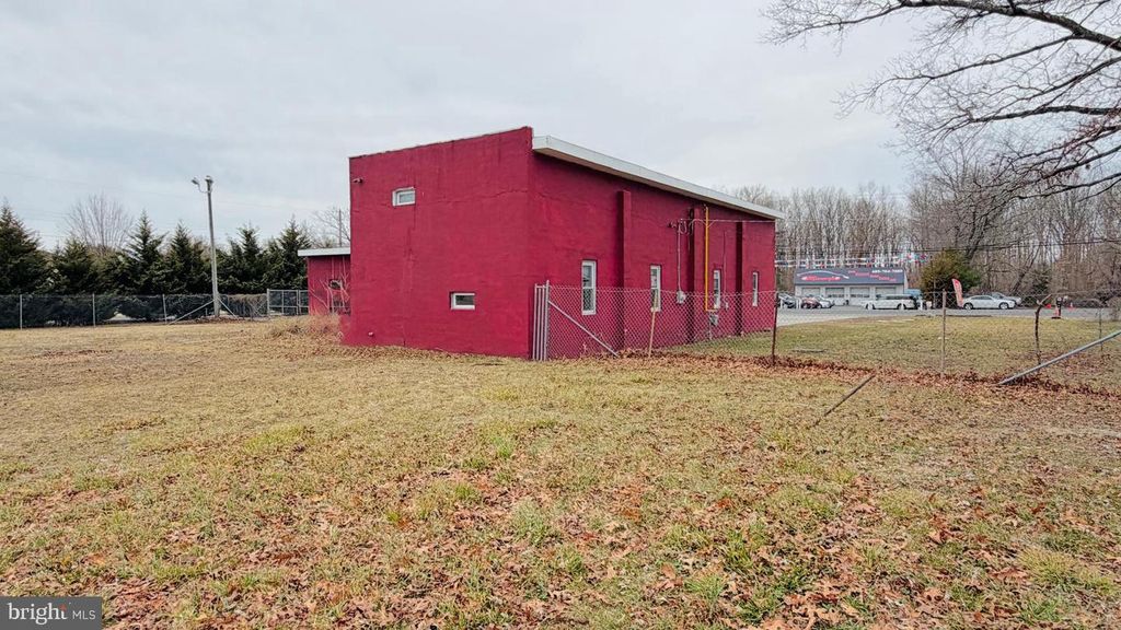 320 S WHITE HORSE PIKE, HAMMONTON, NJ 08037 — photo 5