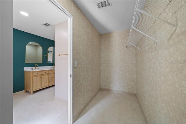 38 SE 70TH CIRCLE, Ocala, FL 34472