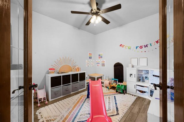 1022 Skyridge Dr, Elgin, OK 73538