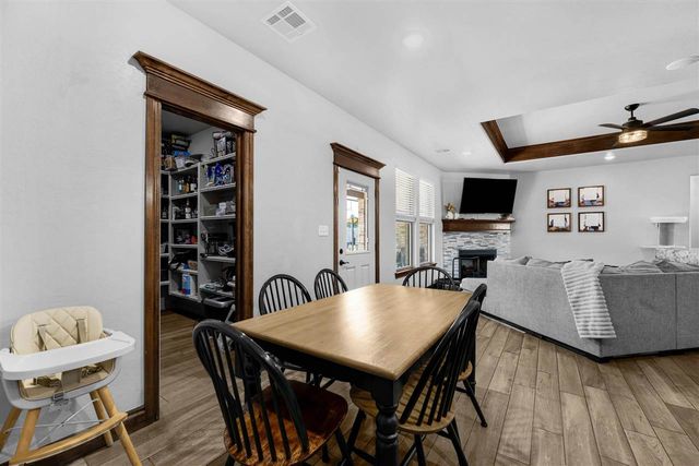 1022 Skyridge Dr, Elgin, OK 73538