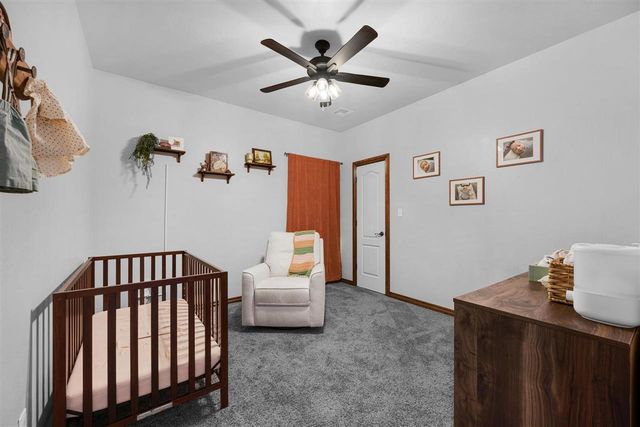 1022 Skyridge Dr, Elgin, OK 73538