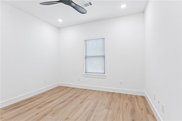 16 Celtic Drive, Bella Vista, AR 72714