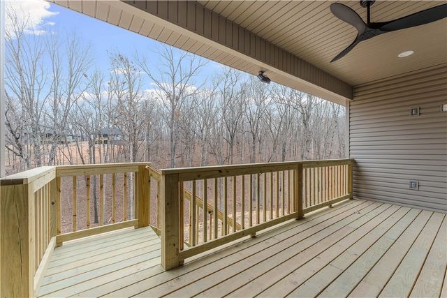 16 Celtic Drive, Bella Vista, AR 72714