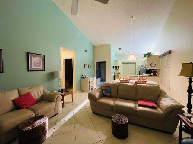 7786 SE Sugar Sand Circle, Hobe Sound, FL 33455