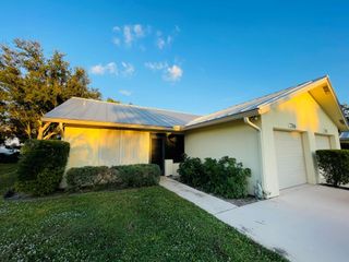 7786 SE Sugar Sand Circle, Hobe Sound, FL 33455