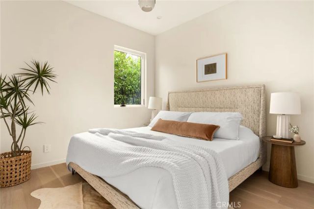 4935 Agnes Avenue, Valley Village, CA 91607