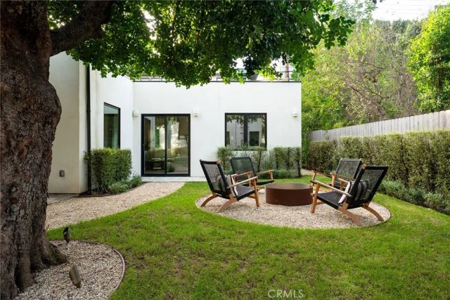 4935 Agnes Avenue, Valley Village, CA 91607