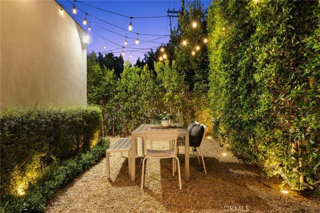 4935 Agnes Avenue, Valley Village, CA 91607