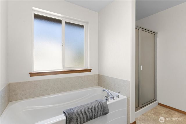 801 Darwins Way, Granite Falls, WA 98252