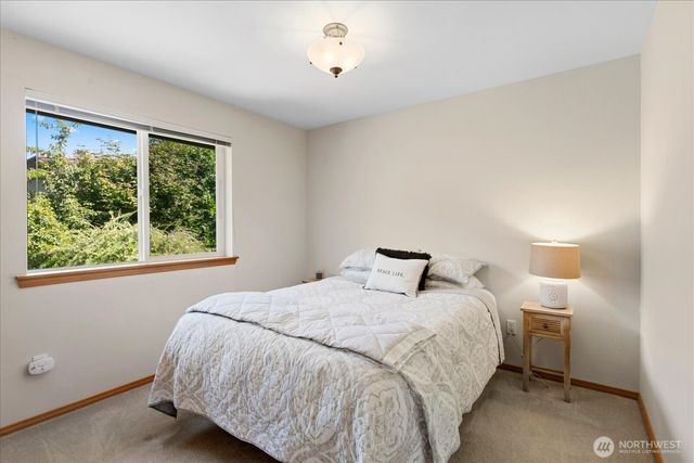 801 Darwins Way, Granite Falls, WA 98252