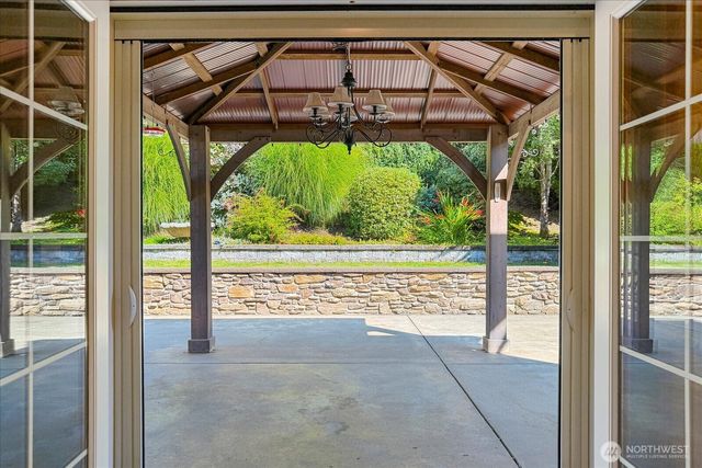 801 Darwins Way, Granite Falls, WA 98252