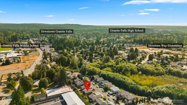 801 Darwins Way, Granite Falls, WA 98252