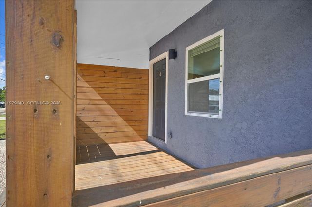 607 SW 9th St, Fort Lauderdale, FL 33315