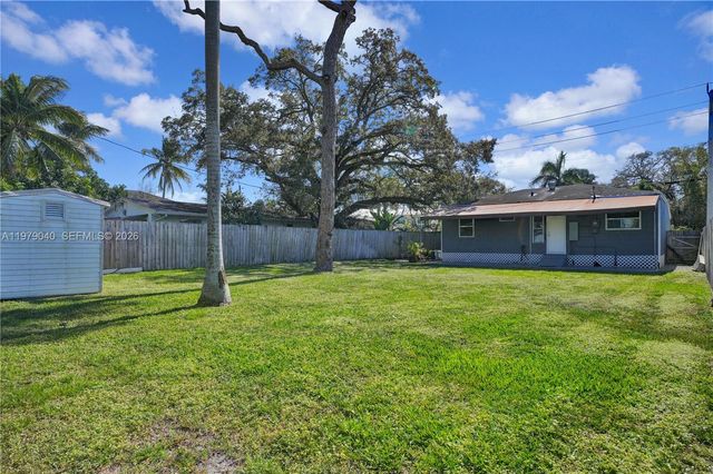 607 SW 9th St, Fort Lauderdale, FL 33315