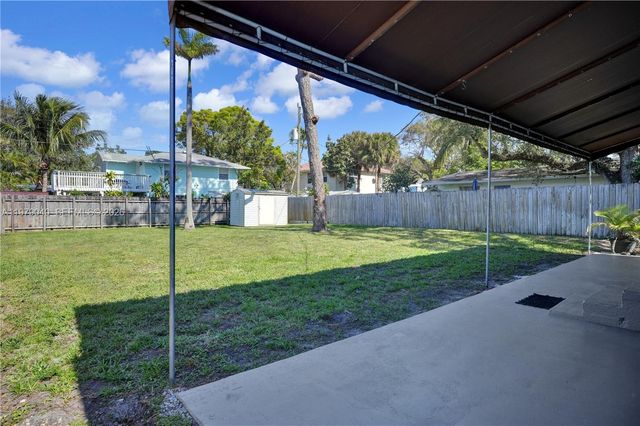 607 SW 9th St, Fort Lauderdale, FL 33315