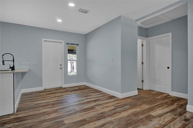 607 SW 9th St, Fort Lauderdale, FL 33315