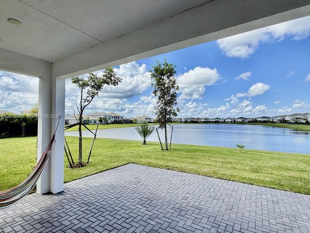 14939 Goldspar Court 14939, Westlake, FL 33470