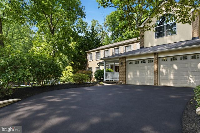 5803 HALL ST, Burke, VA 22015