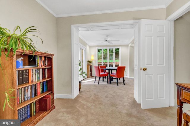 6020 BROAD ST, Bethesda, MD 20816