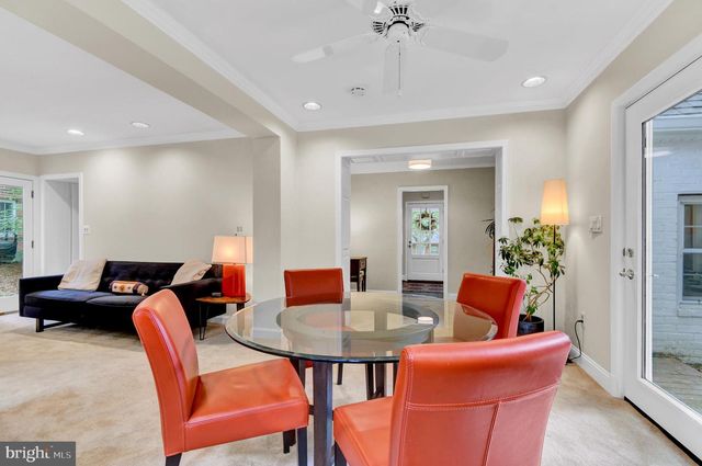 6020 BROAD ST, Bethesda, MD 20816