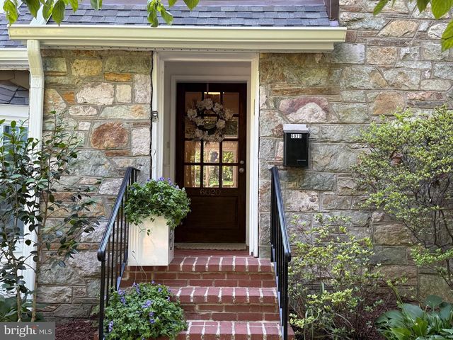 6020 BROAD ST, Bethesda, MD 20816