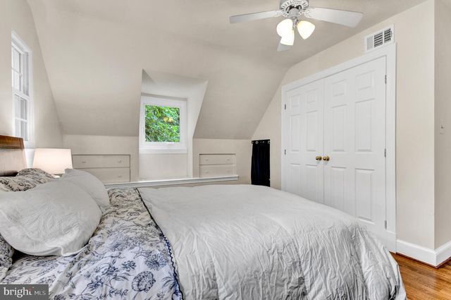6020 BROAD ST, Bethesda, MD 20816