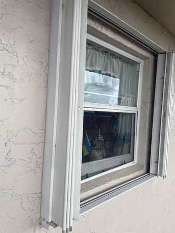 725 Lori Drive 406, Palm Springs, FL 33461